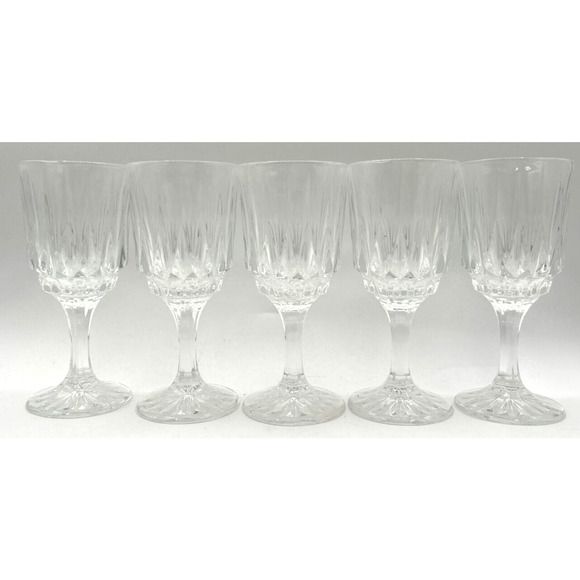 Glass Clear Collectible Champagne & Wine Glasses 1950-1959  Vintage Clear Crystal Wine Glasses Set of 5 U259